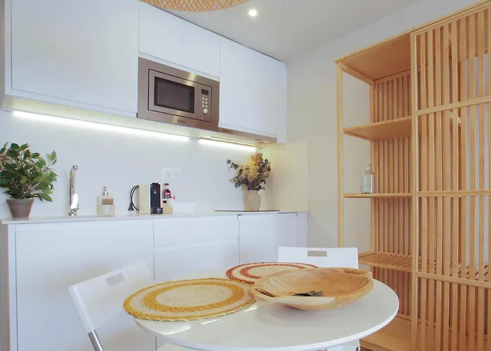 Apple By Bhomescostabrava פלטחה ד'ארו